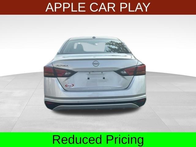 Nissan Altima  2025