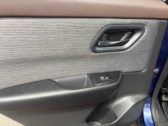 Nissan Rogue  2023