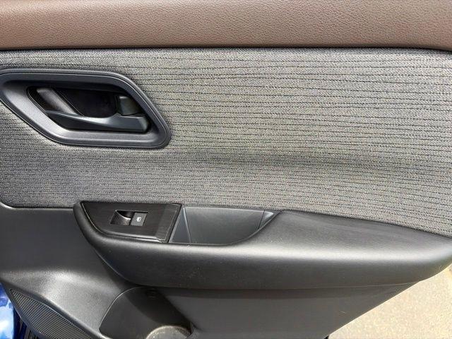 Nissan Rogue  2023