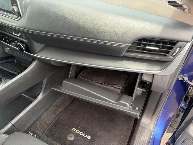 Nissan Rogue  2023