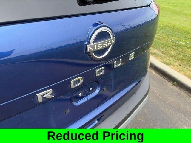 Nissan Rogue  2023