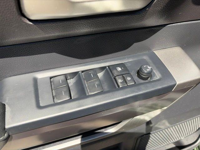Toyota Tundra  2023