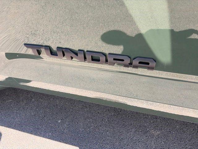 Toyota Tundra  2023