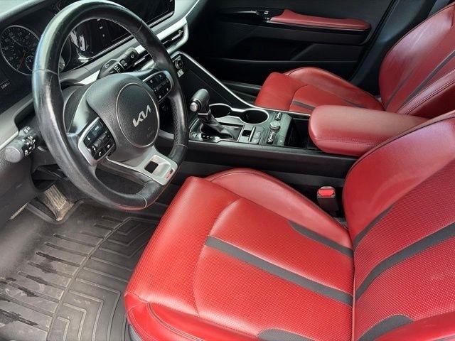 Kia K5  2022