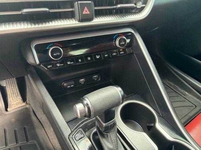 Kia K5  2022