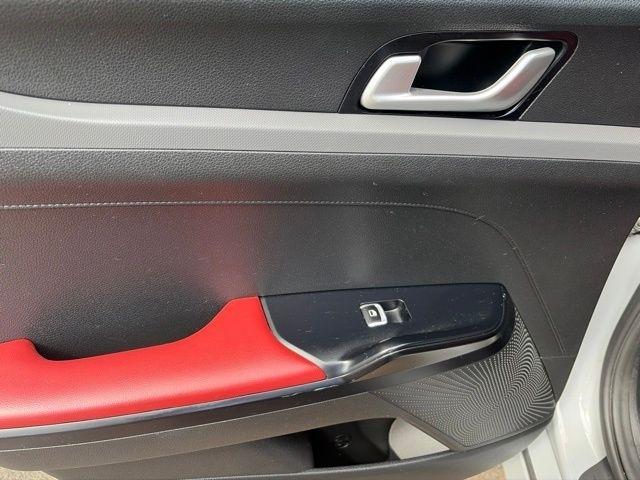 Kia K5  2022