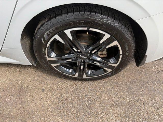 Kia K5  2022