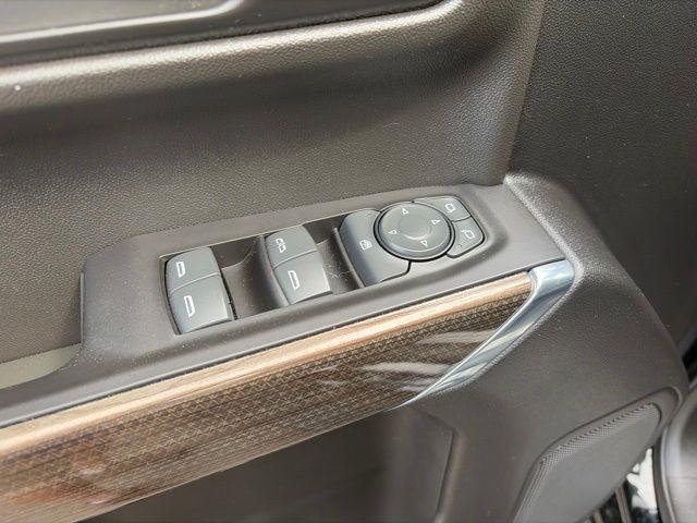 Chevrolet Silverado 1500 Limited  2022