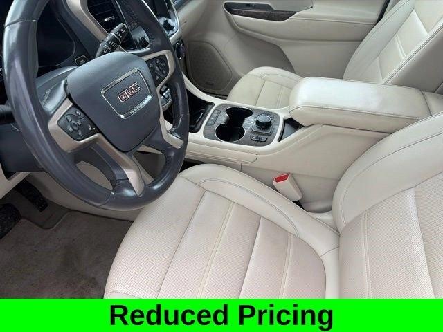 GMC Acadia  2021