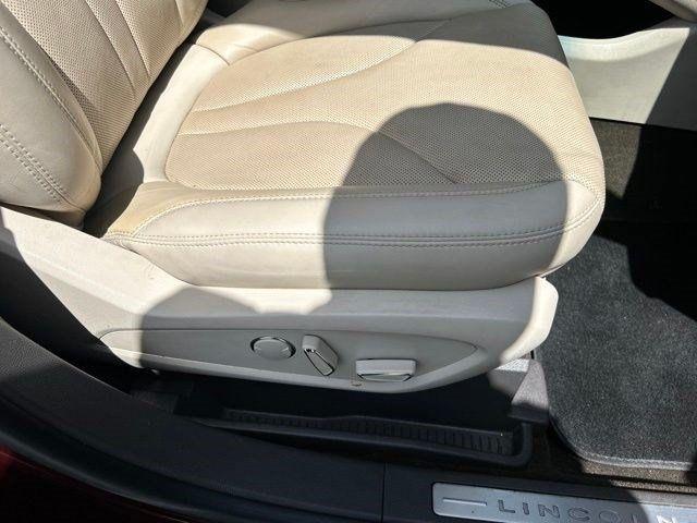 Lincoln Nautilus  2020