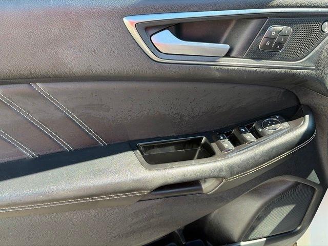 Ford Edge  2020