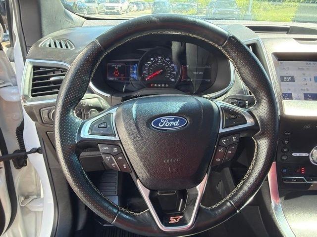 Ford Edge  2020