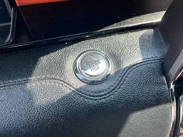 Lincoln Navigator  2020