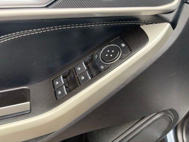Ford Explorer  2021