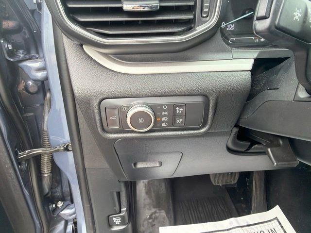 Ford Explorer  2021