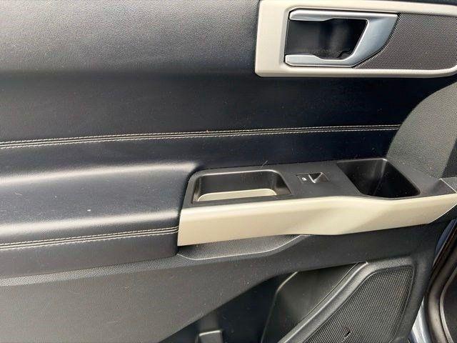 Ford Explorer  2021