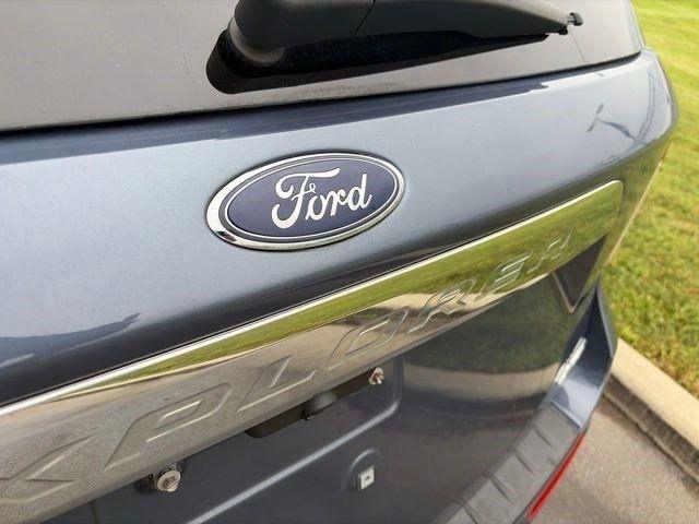 Ford Explorer  2021