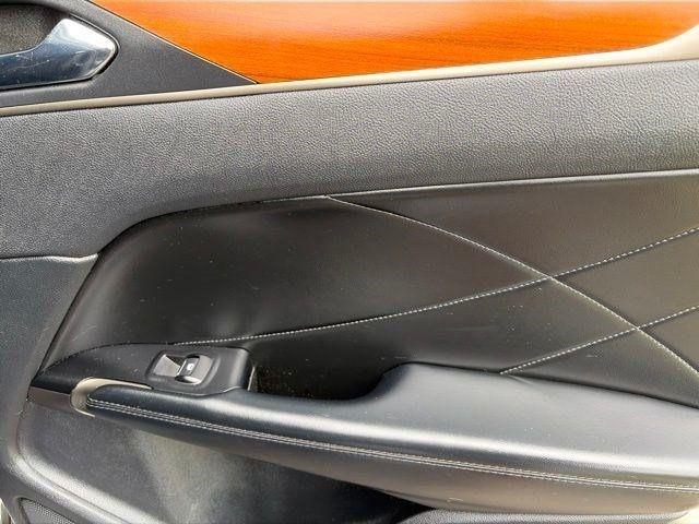 Lincoln MKC  2019