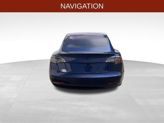 Tesla Model 3  2018