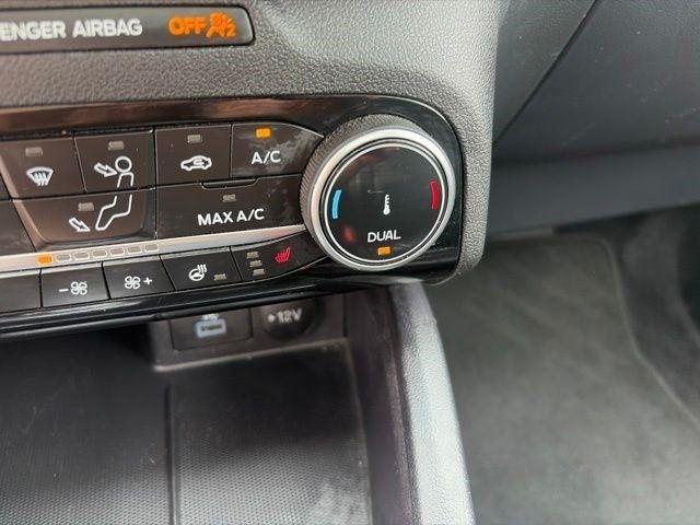 Ford Escape Plug-in Hybrid  2022