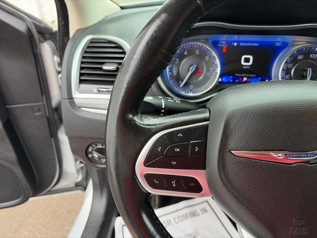 Chrysler 300  2021