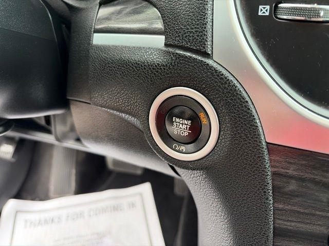 Chrysler 300  2021