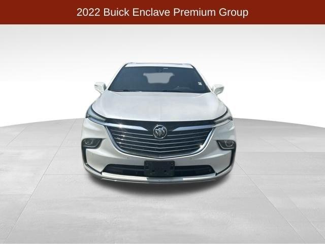 Buick Enclave  2022