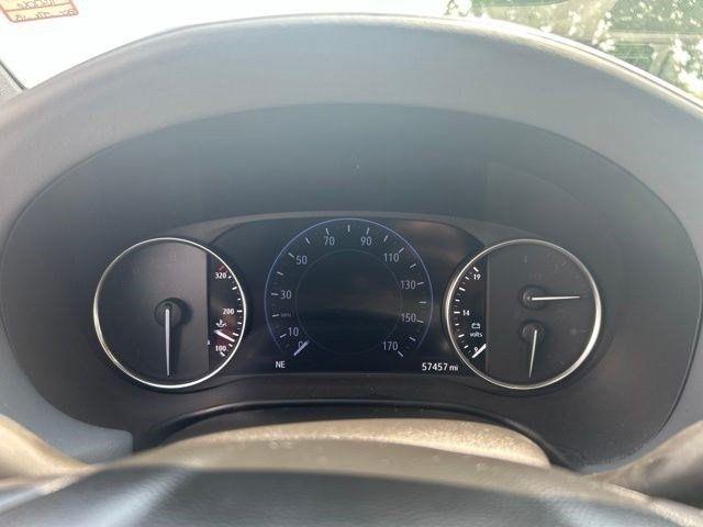 Buick Enclave  2022