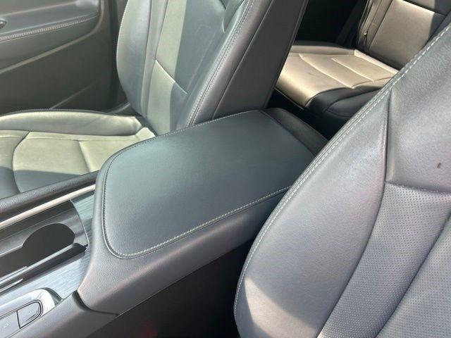 Buick Enclave  2022
