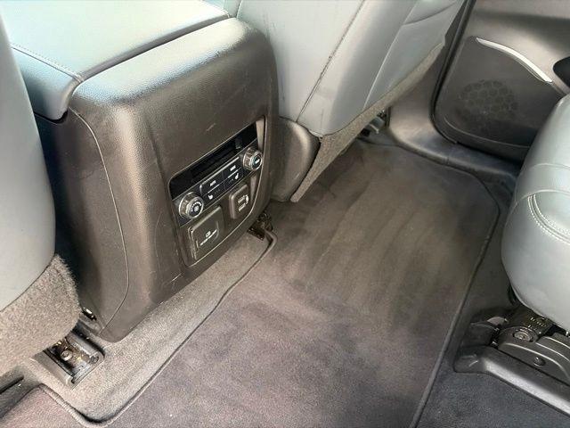 Buick Enclave  2022
