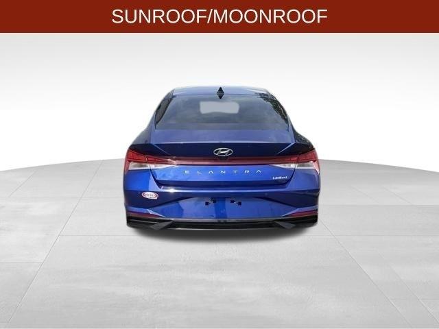 Hyundai Elantra  2023