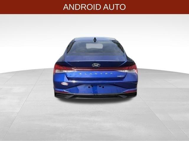 Hyundai Elantra  2023