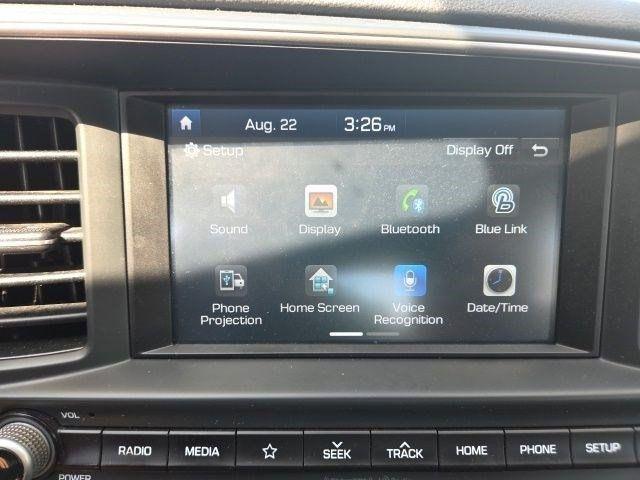 Hyundai Elantra  2019