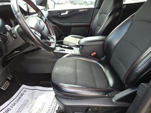 Ford Escape Hybrid  2024