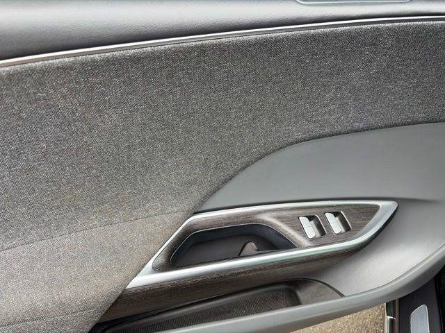 Lucid Air  2024
