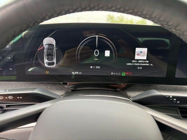 Lucid Air  2024