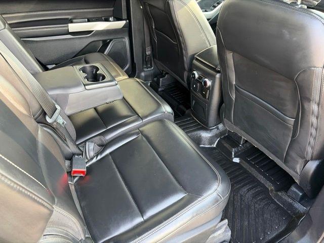 Ford Explorer  2022
