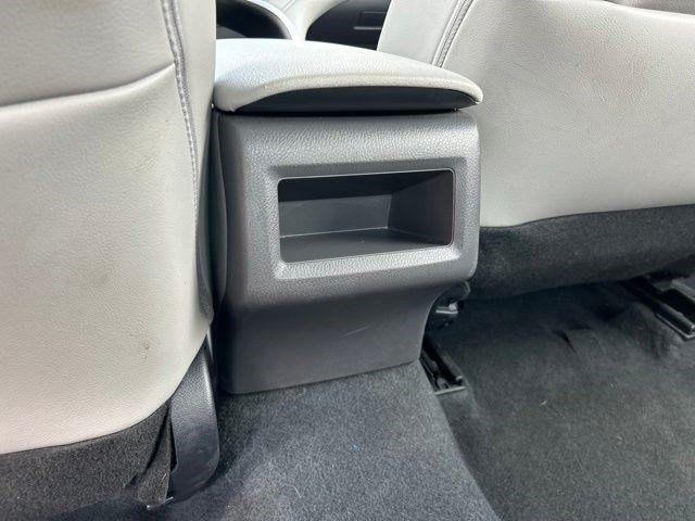 Toyota Camry  2024