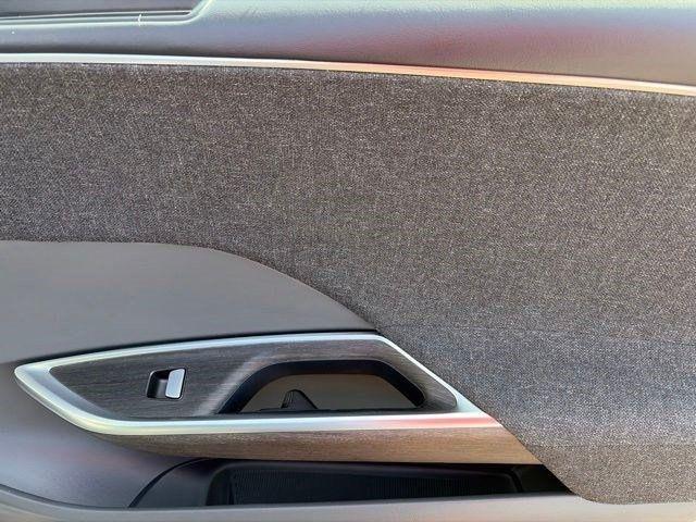 Lucid Air  2024