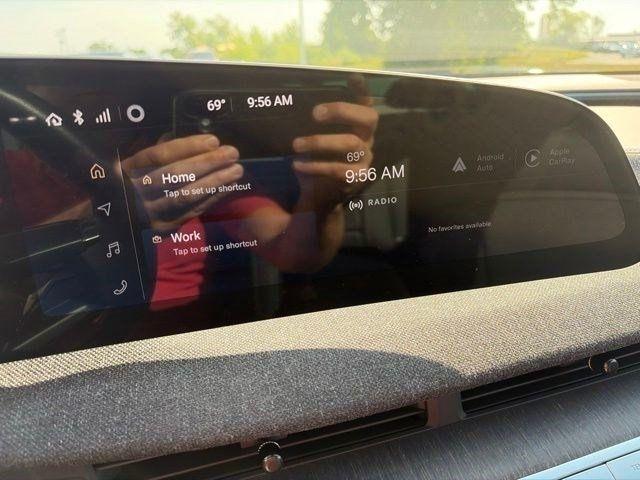 Lucid Air  2024