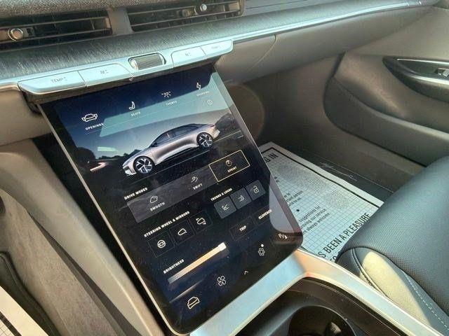 Lucid Air  2024