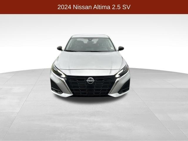 Nissan Altima  2024