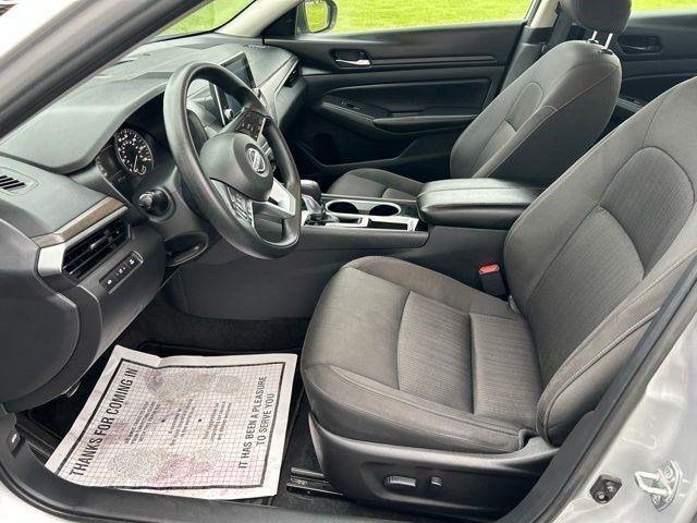 Nissan Altima  2024