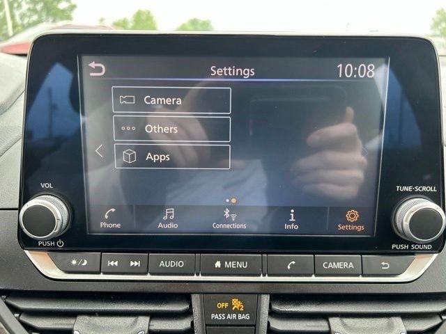 Nissan Altima  2024