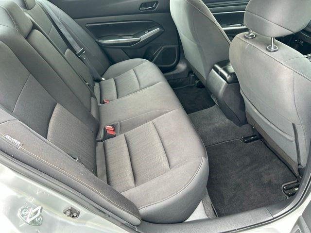 Nissan Altima  2024