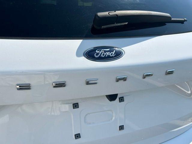 Ford Escape  2023