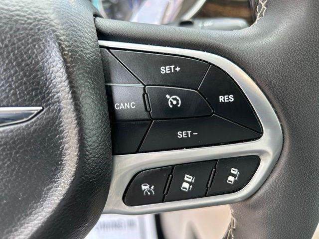 Chrysler Pacifica  2023