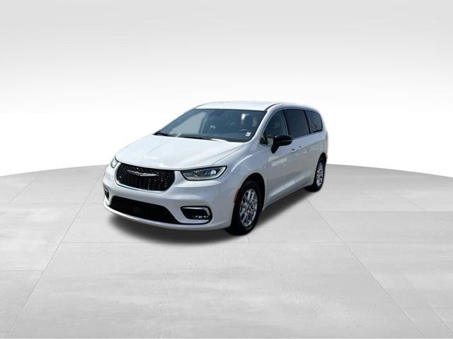 Chrysler Pacifica  2024