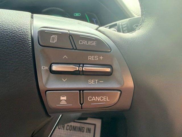 Hyundai Ioniq Hybrid  2020