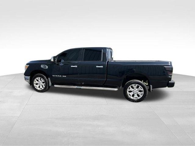 Nissan Titan XD  2017